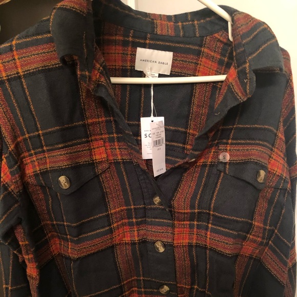 American Eagle Cropped Flannel with Soffe Shorts - Picture 5 of 9